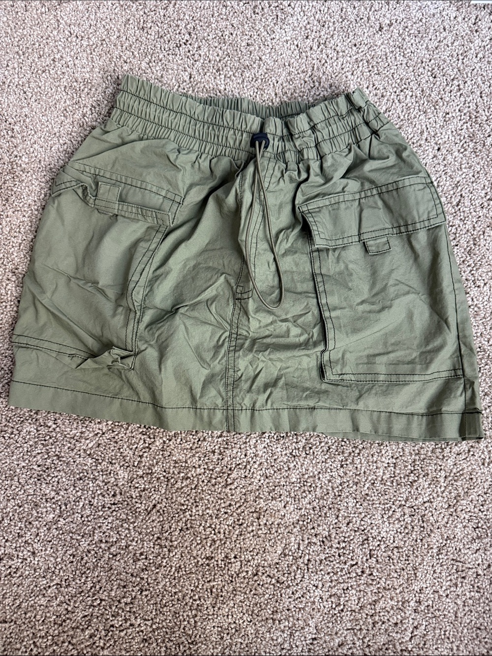 WILD FABLE Olive Utility Cargo Mini Skirt